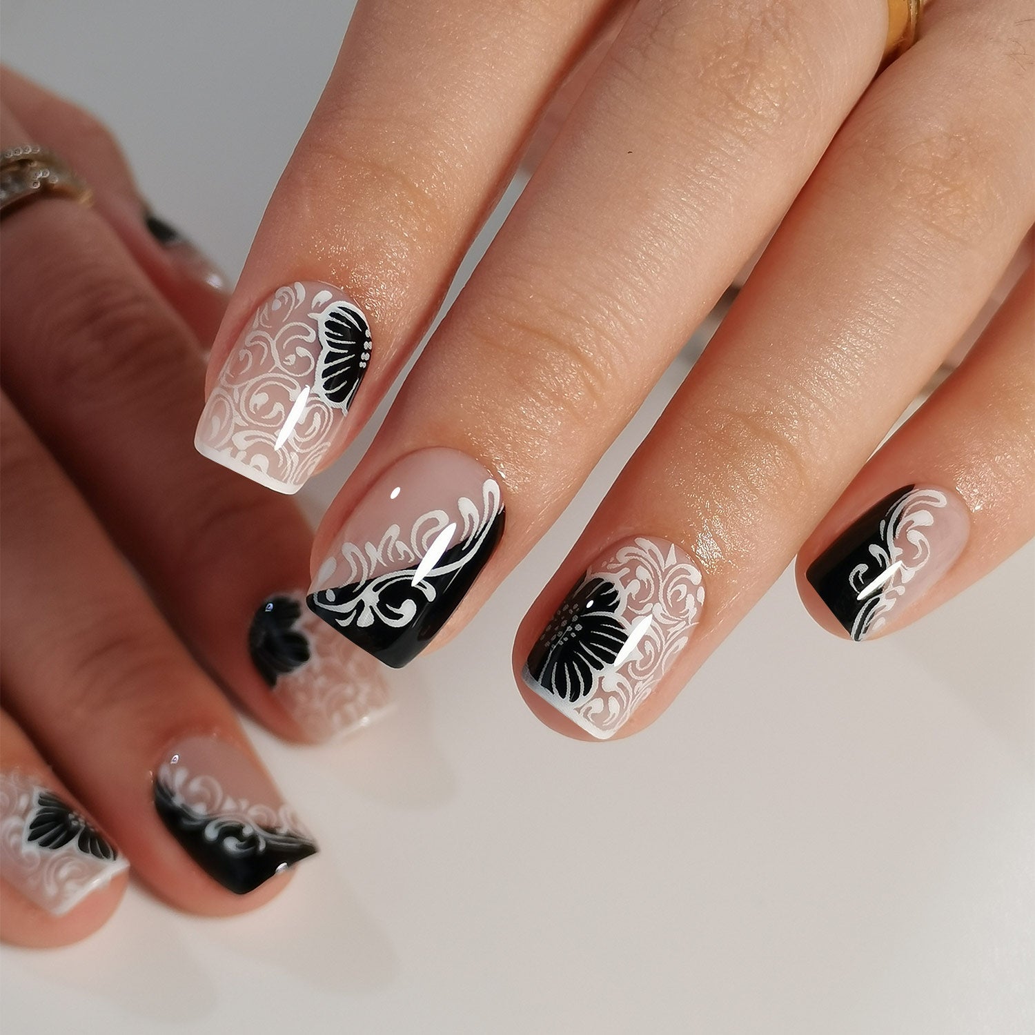 Gel Press On Nails 16 Sizes-32 Pcs Kit X004OTAA63