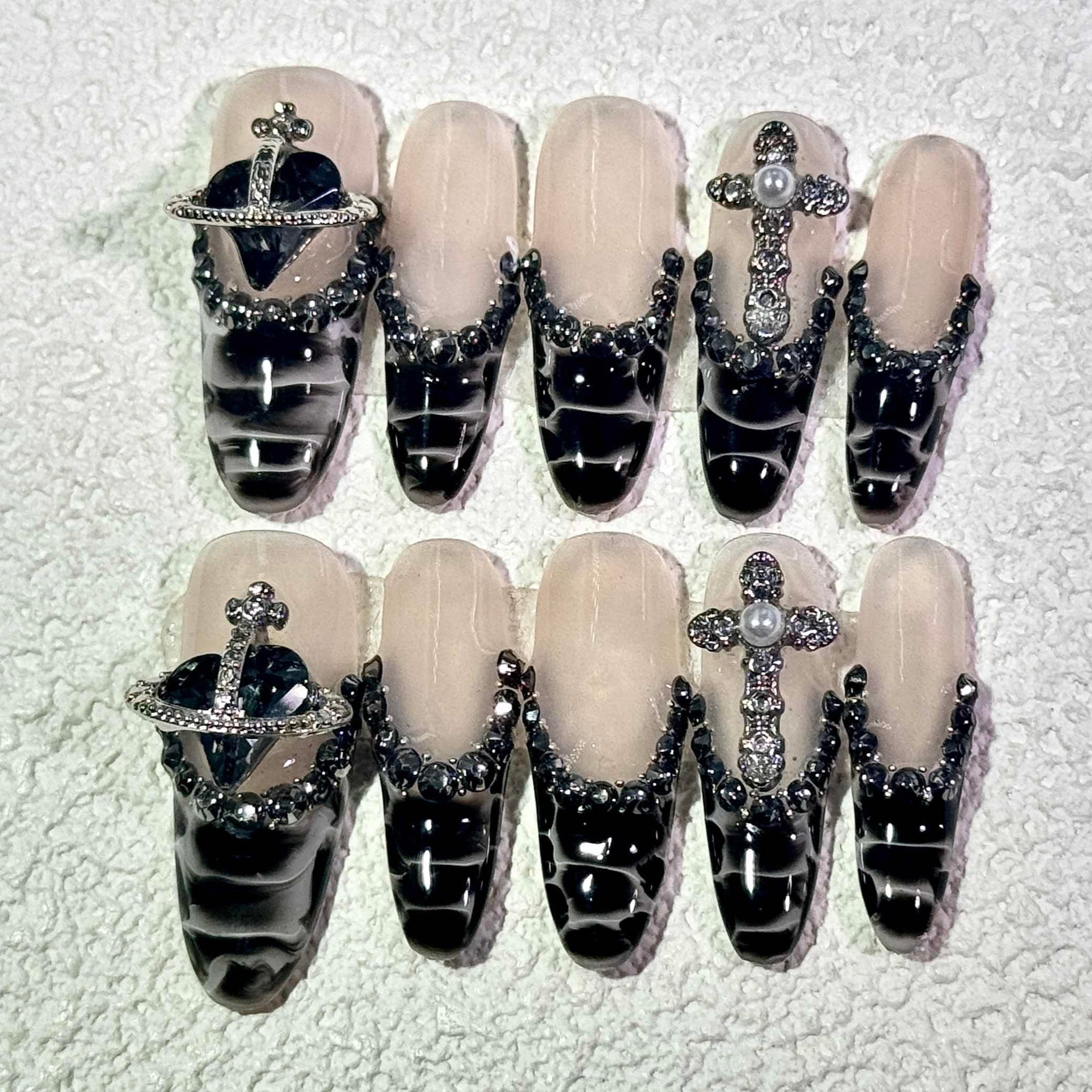 10 PCS/Set Handmade Salon-Grade Gel Press-On Nails AW1006