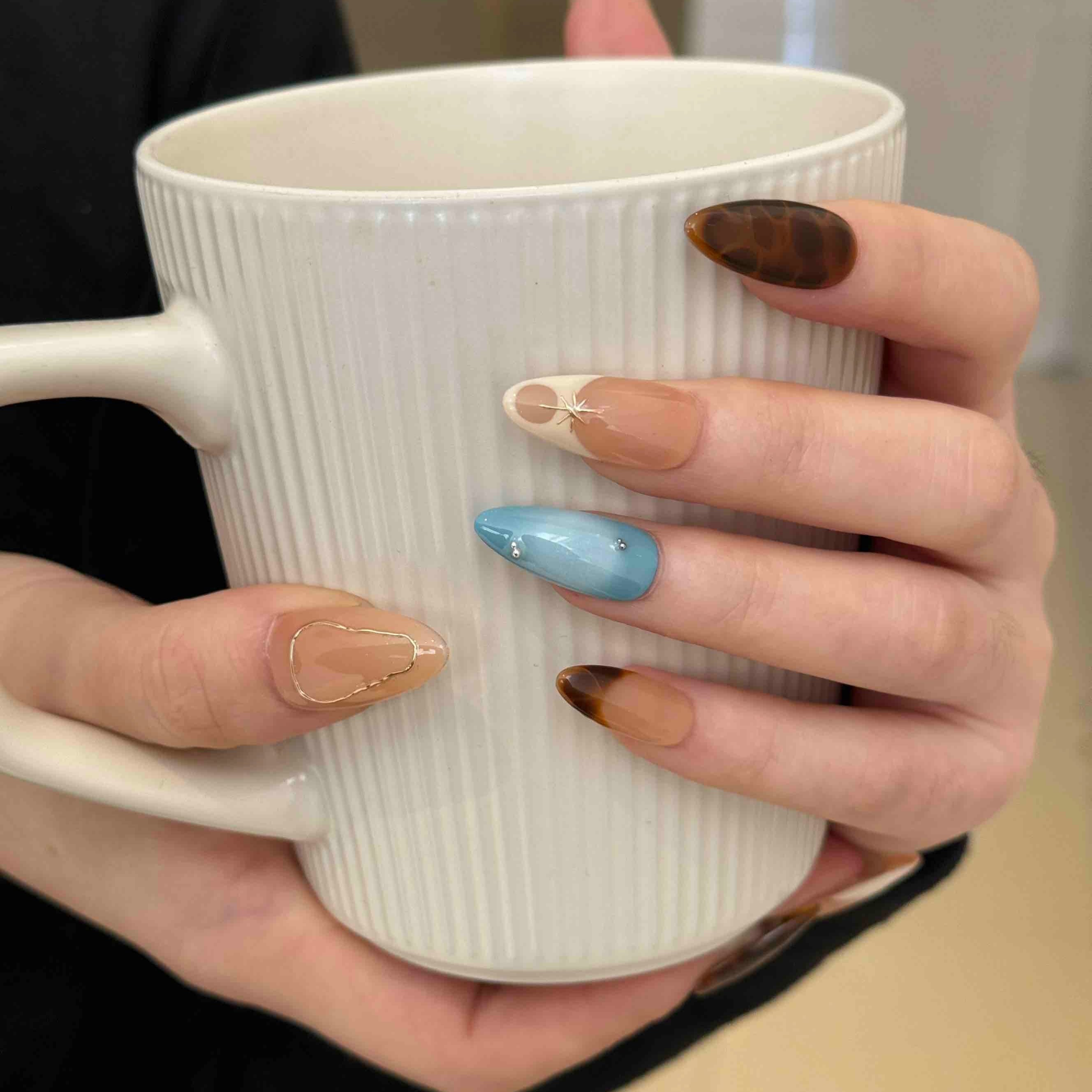 10 PCS/Set Handmade Salon-Grade Gel Press-On Nails AW1237