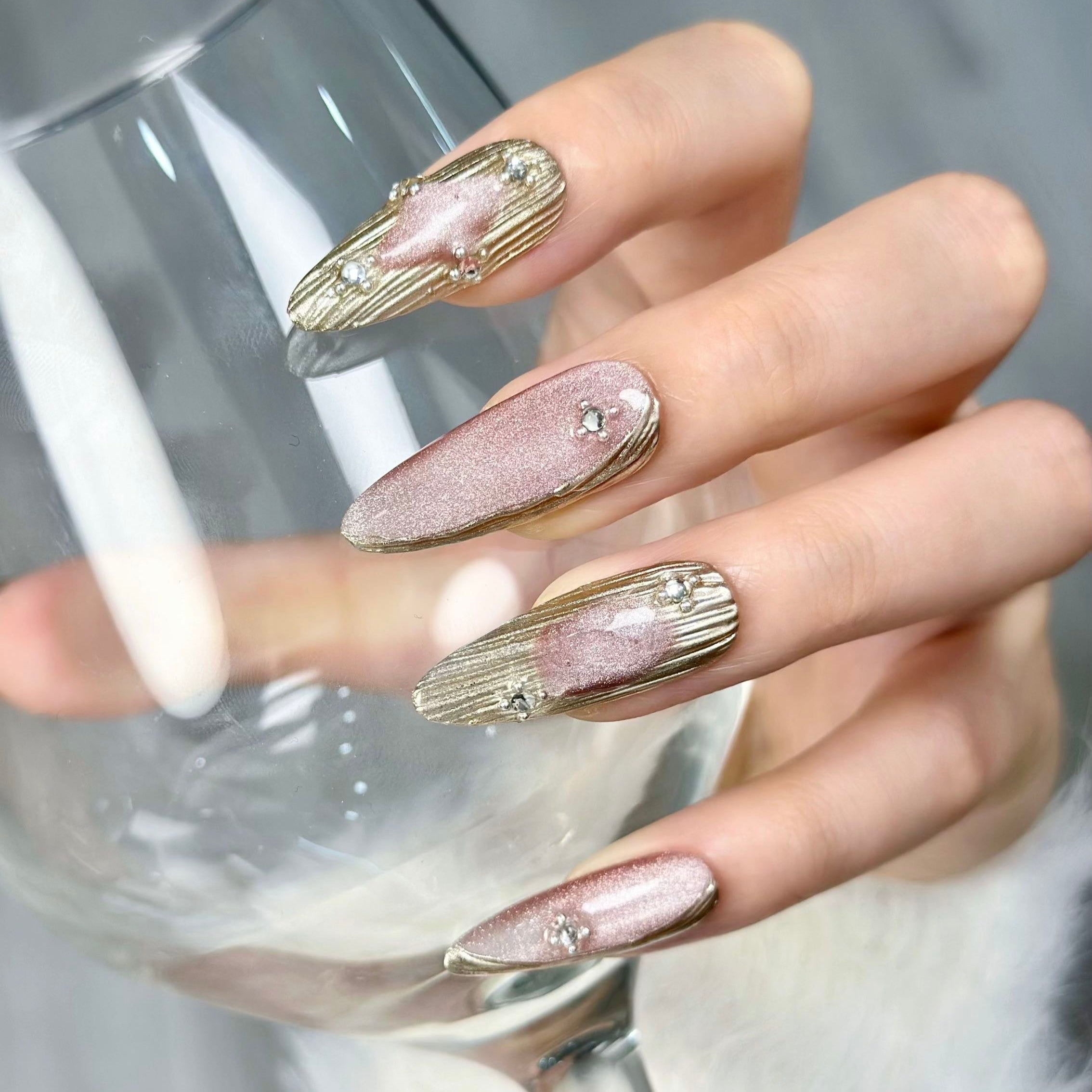 10 PCS/Set Handmade Salon-Grade Gel Press-On Nails AX1013